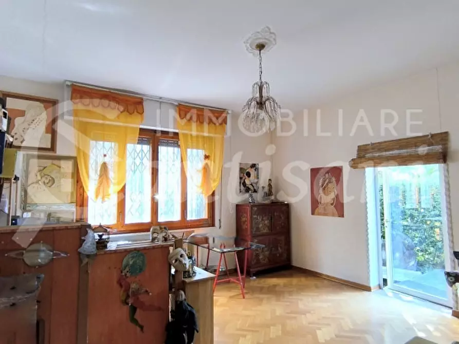 Immagine 12 di Villa in vendita  in Via Alessandro Volta a Montelupo Fiorentino