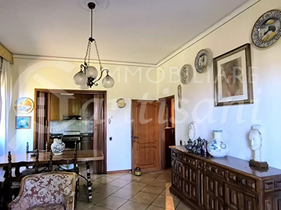 Immagine 17 di Villa in vendita  in Via Alessandro Volta a Montelupo Fiorentino