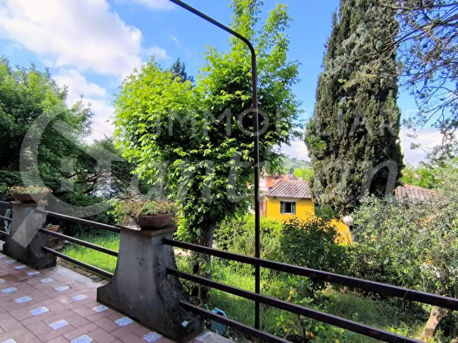Immagine 29 di Villa in vendita  in Via Alessandro Volta a Montelupo Fiorentino
