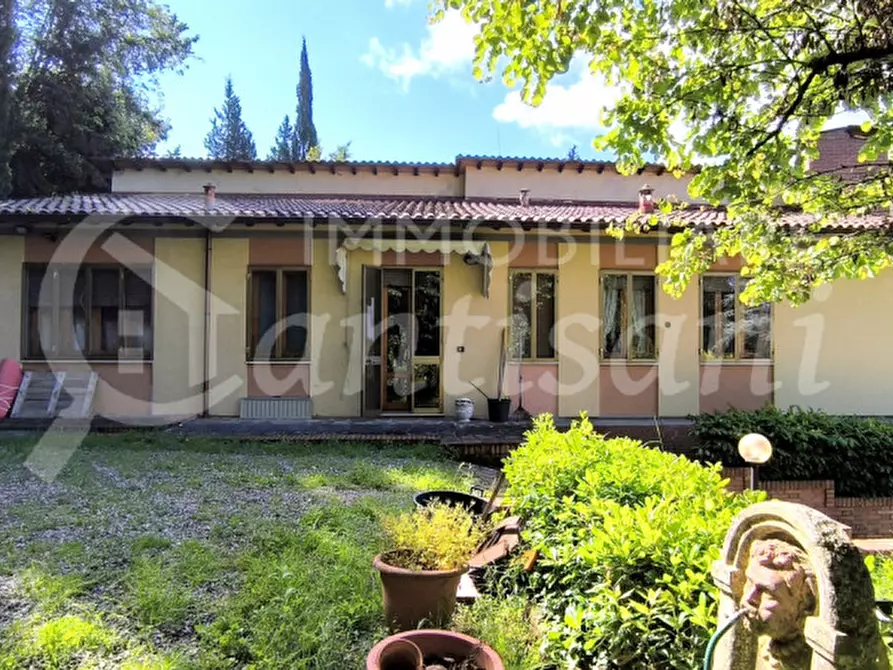 Immagine 35 di Villa in vendita  in Via Alessandro Volta a Montelupo Fiorentino