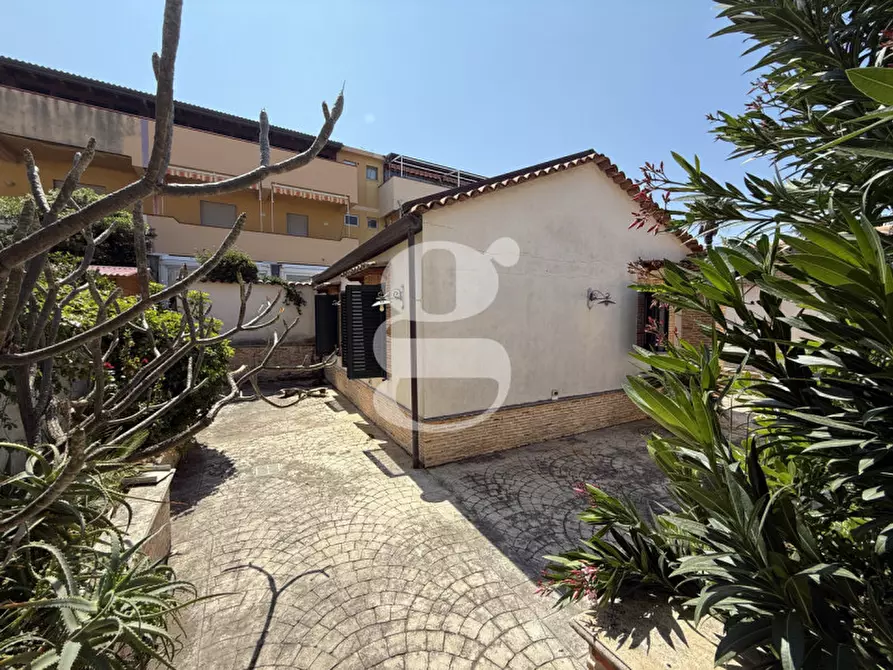 Immagine 2 di Casa indipendente in vendita  in Via Guido a Milazzo