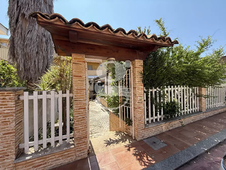 Immagine 3 di Casa indipendente in vendita  in Via Guido a Milazzo