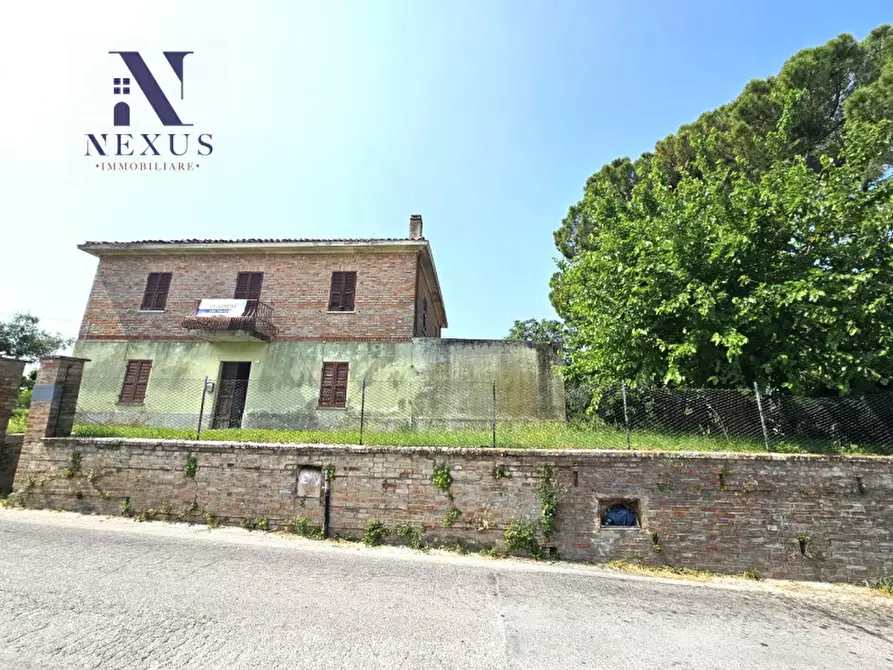 Immagine 25 di Casa indipendente in vendita  a Cartoceto