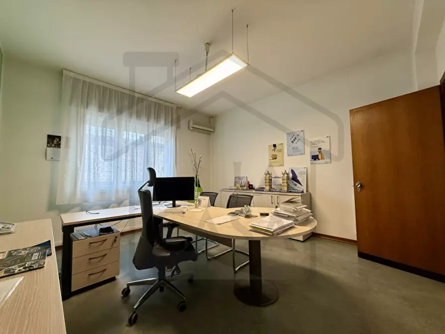 Immagine 17 di Ufficio in affitto  in Via Flavio Busonera a Abano Terme