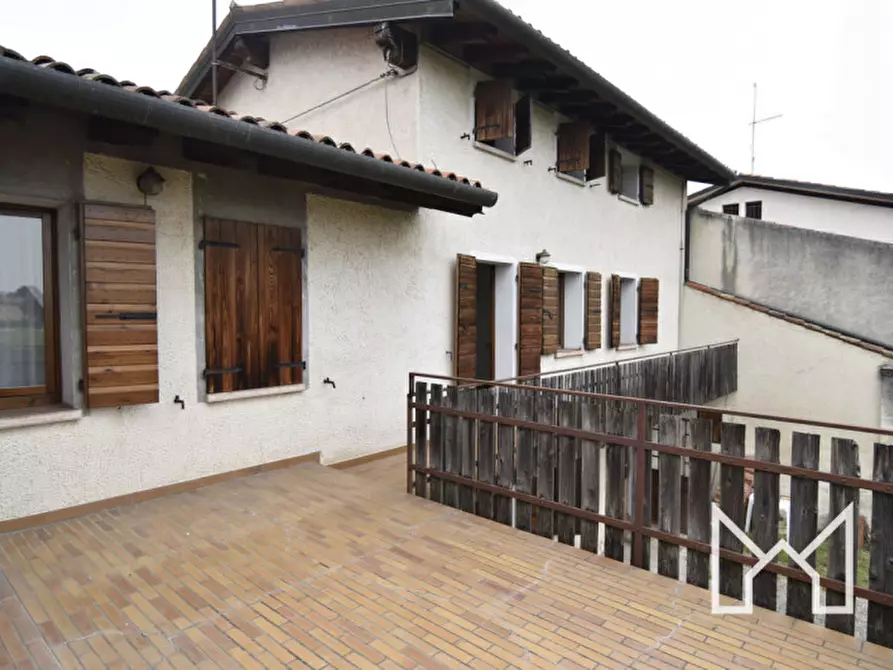 Immagine 49 di Villetta a schiera in vendita  a Cassola