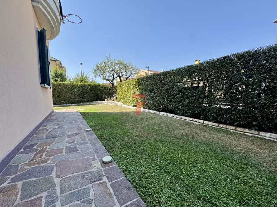 Immagine 30 di Casa quadrifamiliare in vendita  in via lovati a Campodarsego