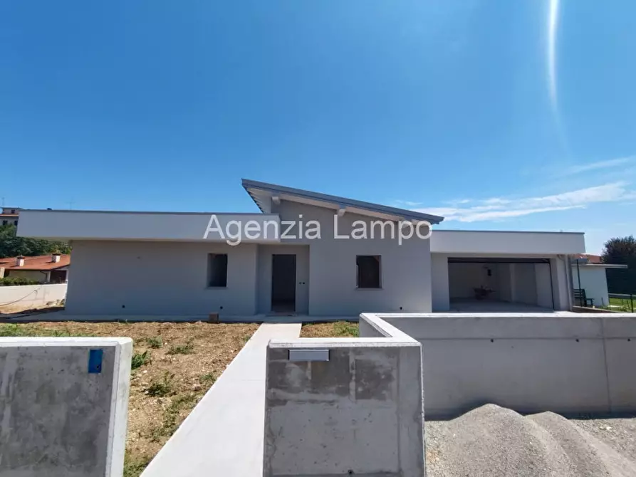 Immagine 1 di Casa indipendente in vendita  in Via Borgo Casoni a Pordenone