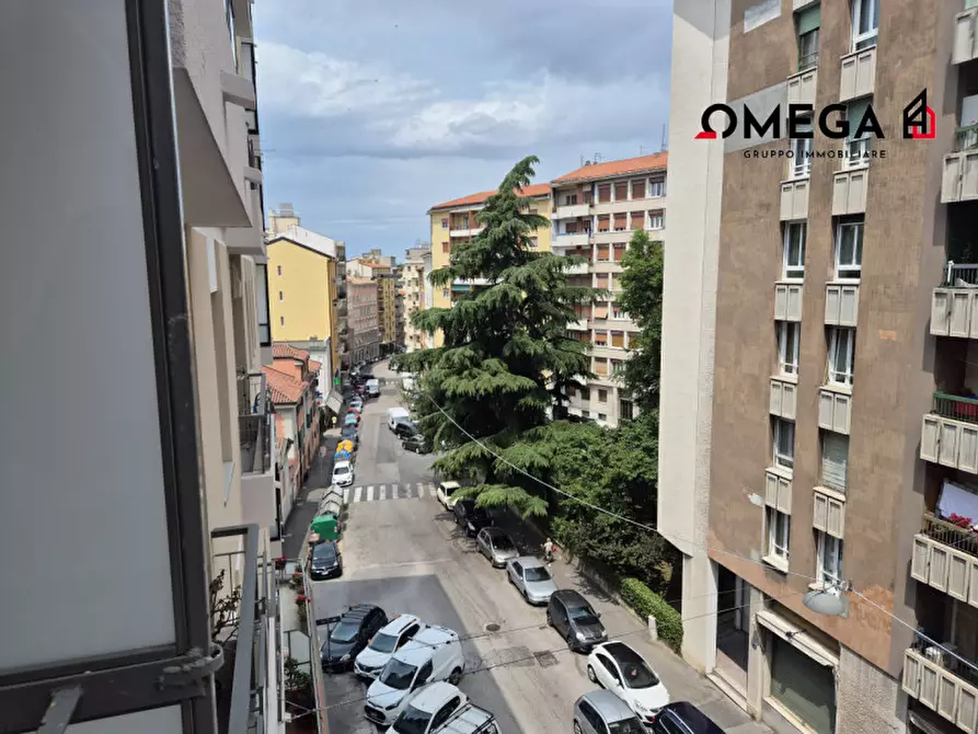 Immagine 5 di Appartamento in vendita  in Via delle Settefontane 49 a Trieste