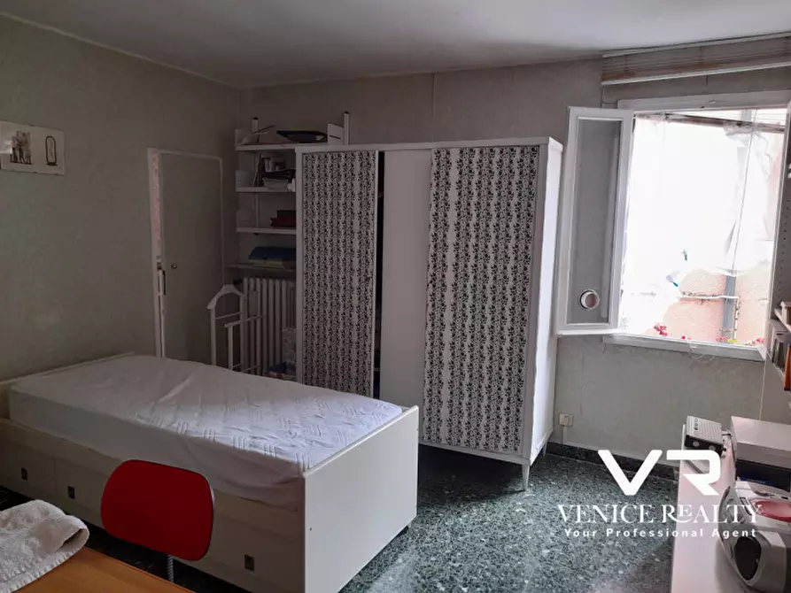 Immagine 10 di Appartamento in vendita  in san vio a Venezia