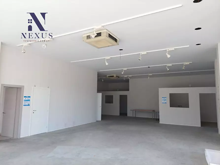 Immagine 4 di Capannone industriale in vendita  in Via Giovanni Falcone 1 a Fano