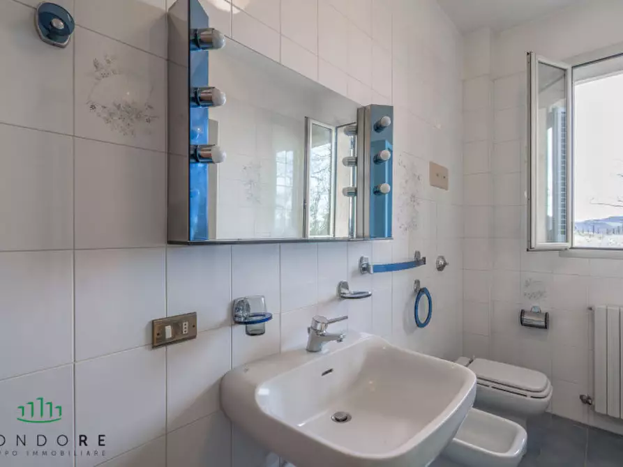 Immagine 45 di Villa in vendita  in Via G. Tomasi a Monte San Pietro