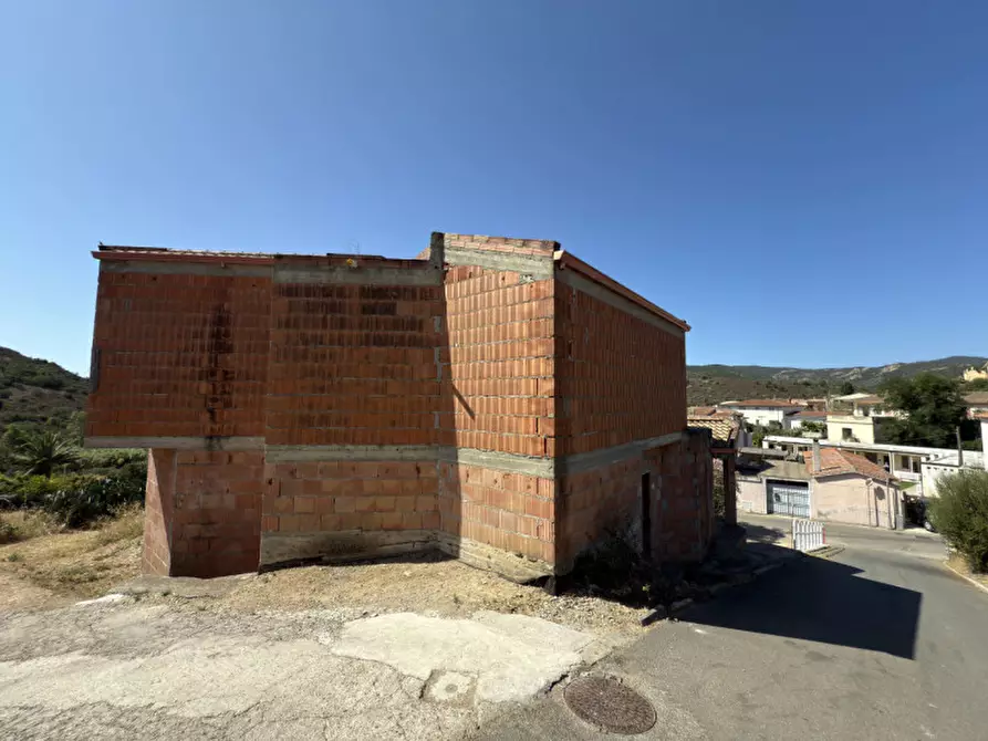 Immagine 5 di Casa indipendente in vendita  in Via Giardino a Domus De Maria