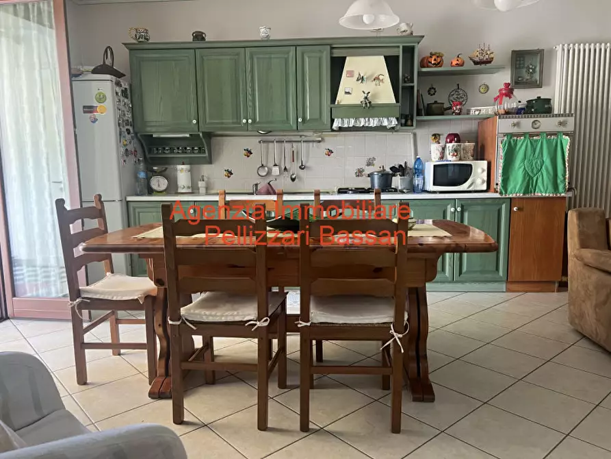 Immagine 12 di Appartamento in vendita  in via leonardo da vinci a Giavera Del Montello