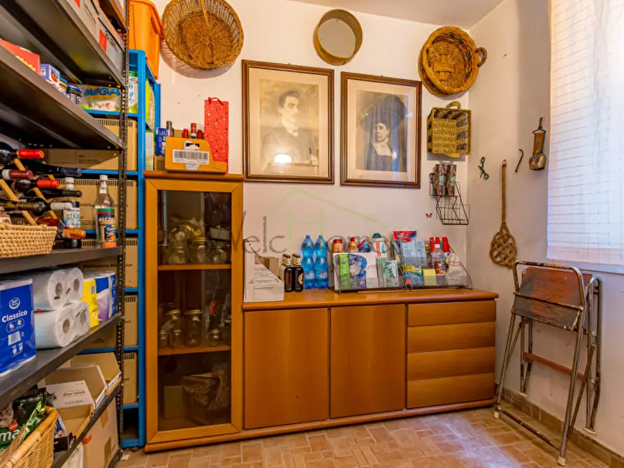 Immagine 43 di Villa in vendita  a Montorfano