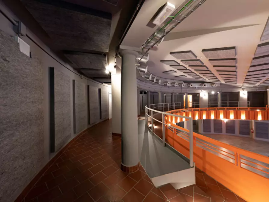 Immagine 11 di Attività commerciale in vendita  in VIA DEI SERRAGLI a Firenze