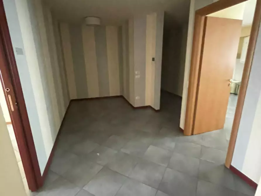 Immagine 15 di Ufficio in affitto  in VIA BARACCA a Firenze