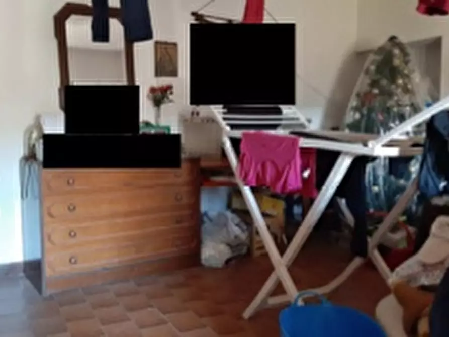 Immagine 7 di Palazzo in vendita  in LOCALITÀ MOIE a Caprino Veronese