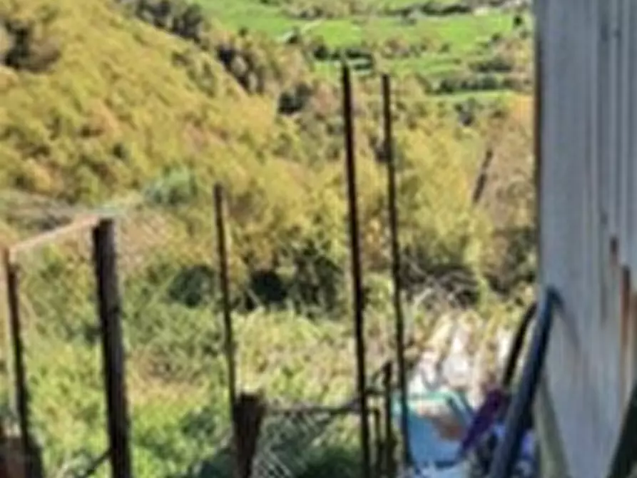 Immagine 23 di Palazzo in vendita  in LOCALITÀ MOIE a Caprino Veronese