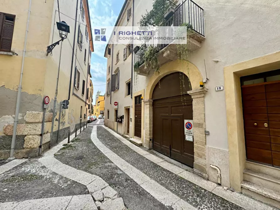 Immagine 15 di Appartamento in affitto  in Vicolo Mustacchi a Verona