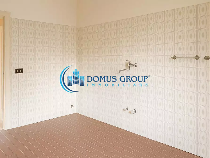 Immagine 10 di Appartamento in vendita  in Via Moncrivello a Roma