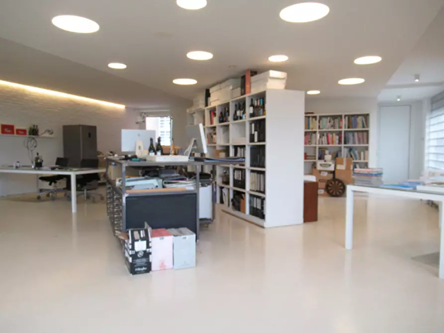 Immagine 9 di Ufficio in affitto  in via fonderia a Treviso