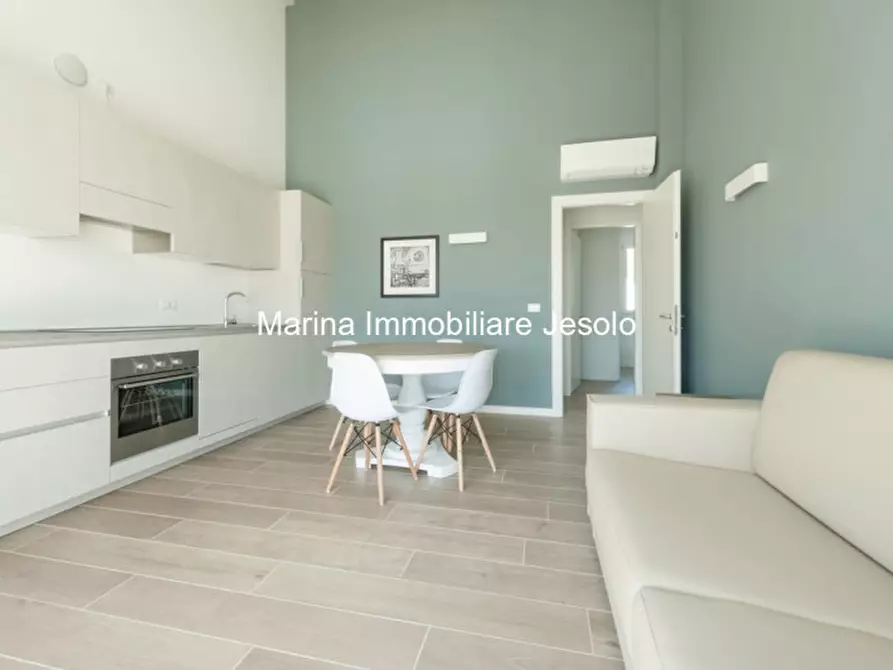 Immagine 9 di Appartamento in vendita  in VIALE ARNO a Jesolo