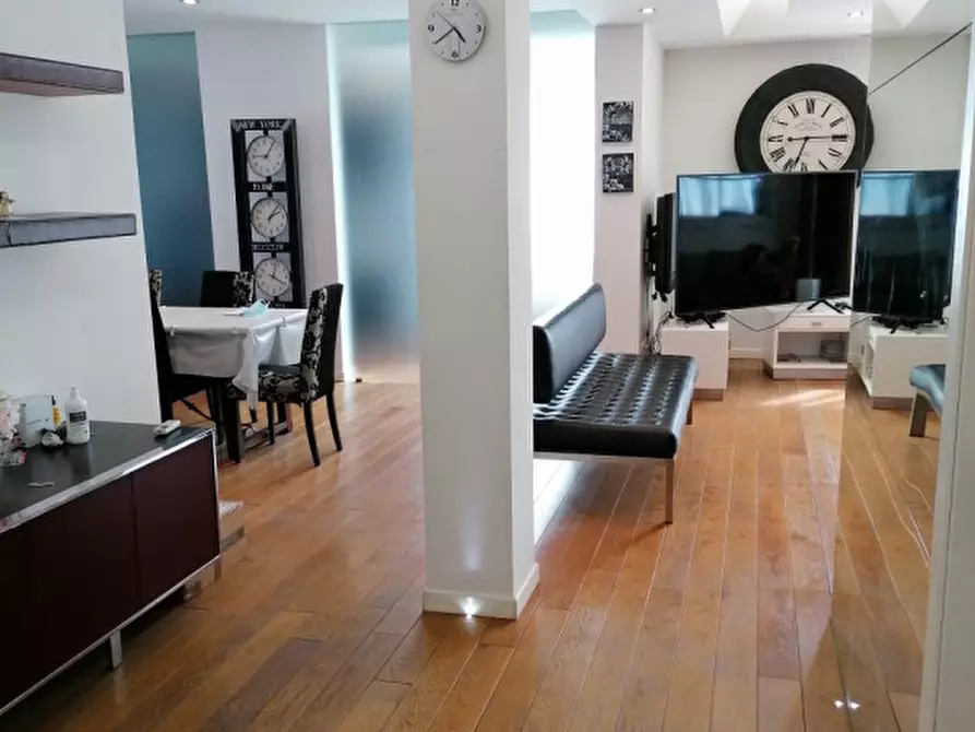 Immagine 10 di Appartamento in affitto  in Viale Alessandro Tassoni a Modena