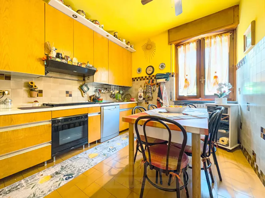 Immagine 16 di Villa in vendita  in via verbano 8 a Paruzzaro