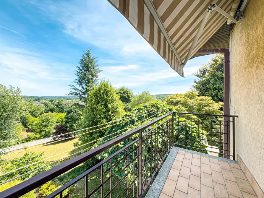 Immagine 20 di Villa in vendita  in via verbano 8 a Paruzzaro