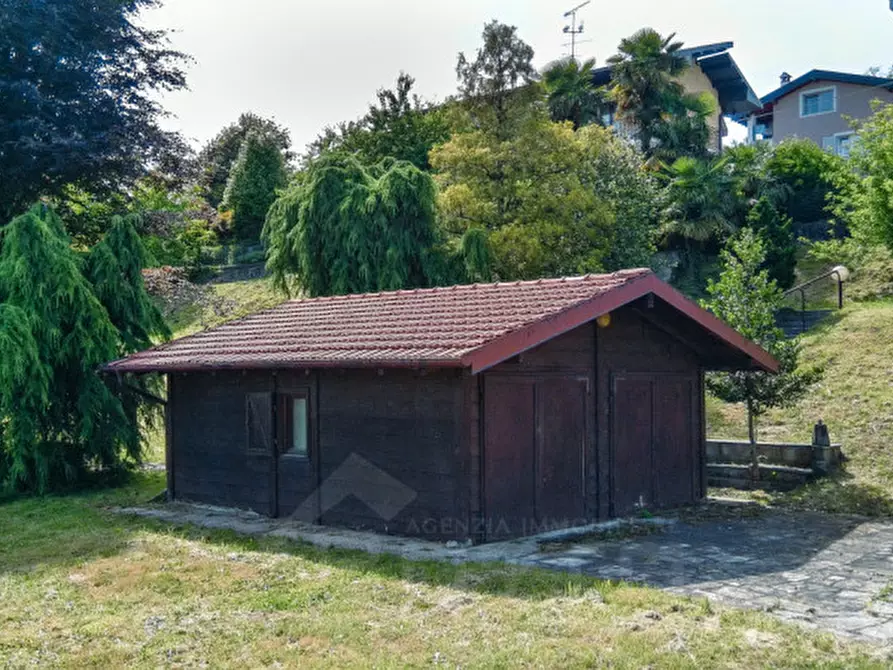 Immagine 51 di Villa in vendita  in via verbano 8 a Paruzzaro