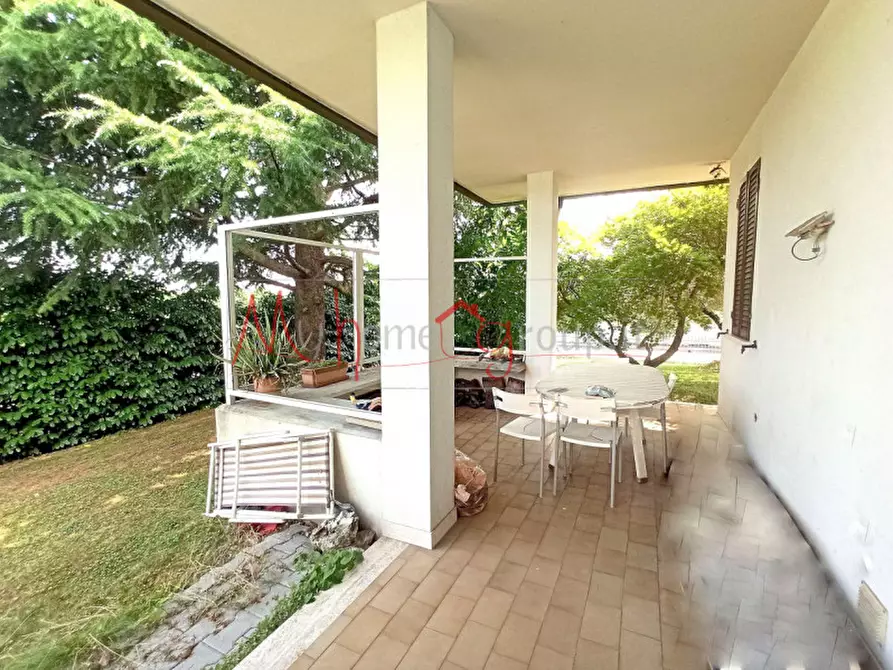 Immagine 4 di Villa in vendita  in Via Alessandro Volta a Noventa Padovana