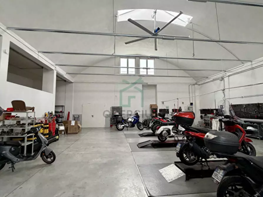 Immagine 19 di Capannone industriale in vendita  in VIA ANGELO MESSEDAGLIA a Verona