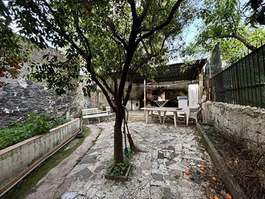 Immagine 4 di Appartamento in vendita  in VIA MORTELLE N°10 a Torre Del Greco