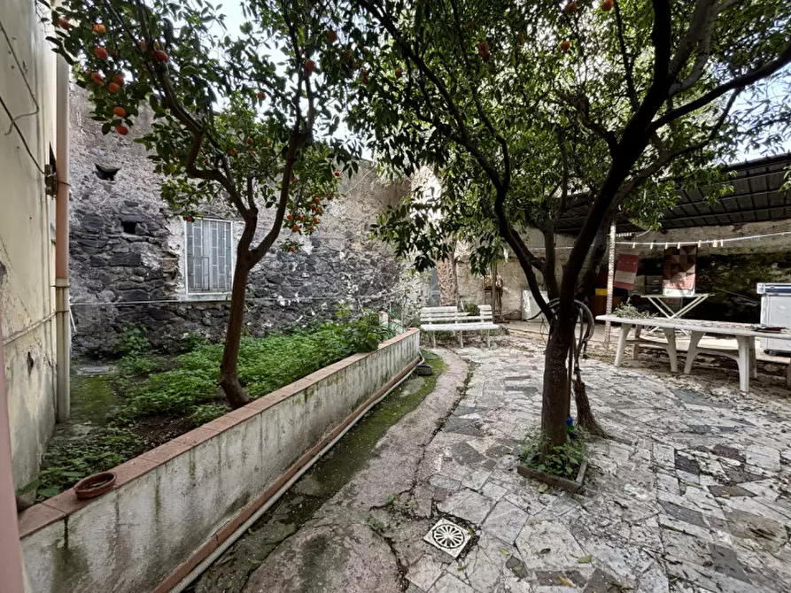 Immagine 5 di Appartamento in vendita  in VIA MORTELLE N°10 a Torre Del Greco