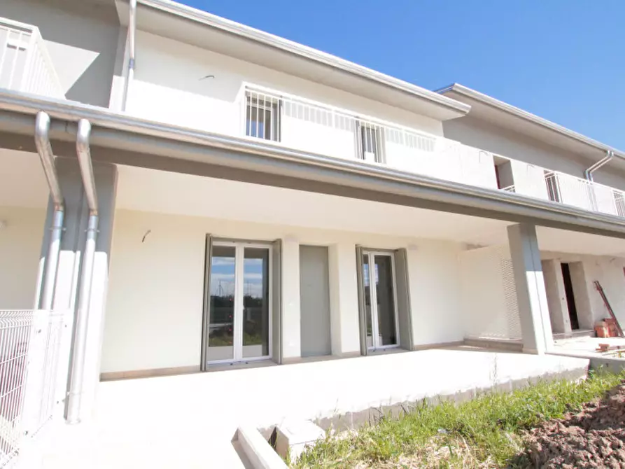 Immagine 1 di Villetta a schiera in vendita  in Via Fabio Filzi a Quinto Vicentino