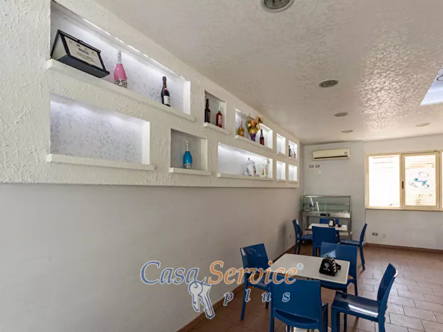 Immagine 8 di Attività commerciale in vendita  in Via Mariana Albina a Alezio