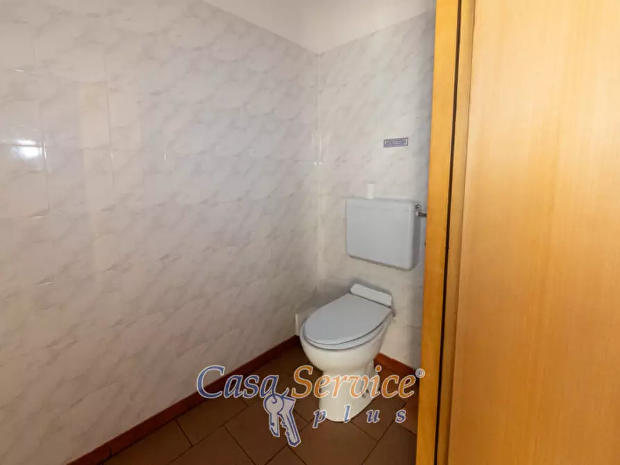 Immagine 10 di Attività commerciale in vendita  in Via Mariana Albina a Alezio