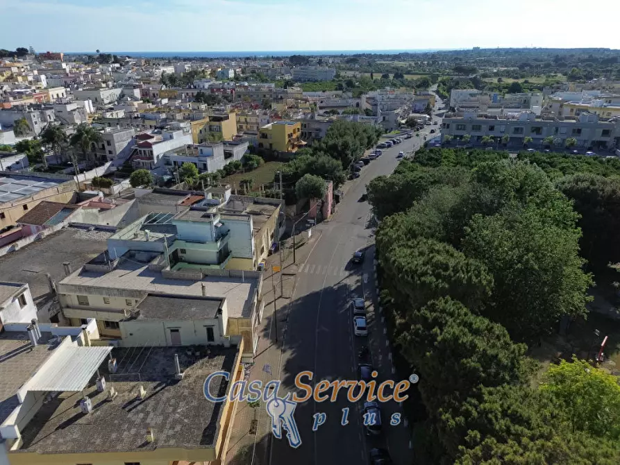 Immagine 18 di Attività commerciale in vendita  in Via Mariana Albina a Alezio