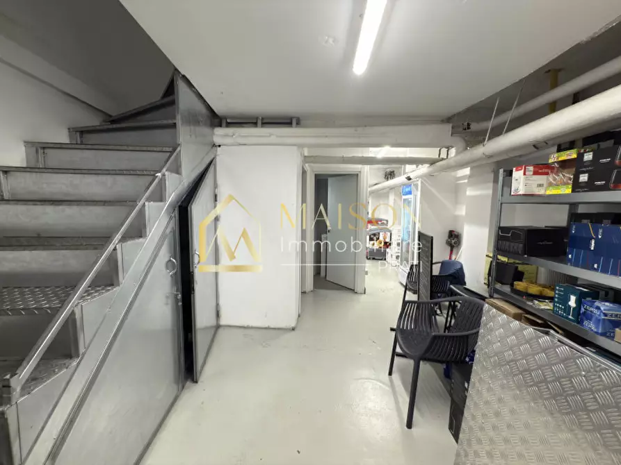 Immagine 18 di Attività commerciale in vendita  in Piazzale delle Medaglie d'Oro a Roma