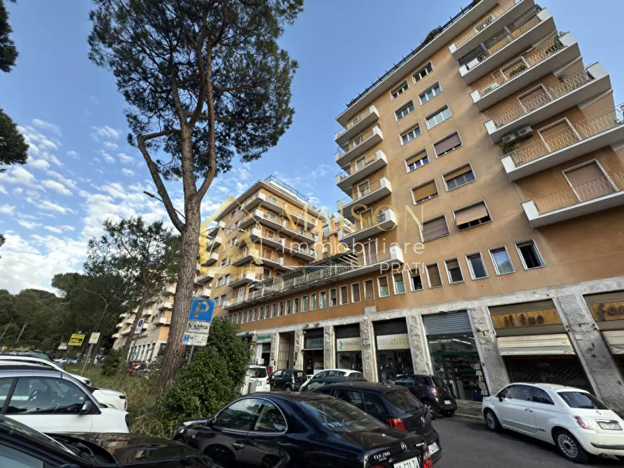 Immagine 21 di Attività commerciale in vendita  in Piazzale delle Medaglie d'Oro a Roma