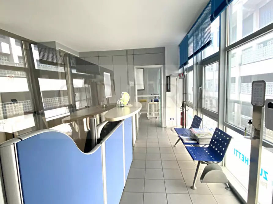 Immagine 1 di Ufficio in vendita  in Via Luigi Galvani - Luigi-Galvani-Straße a Bolzano