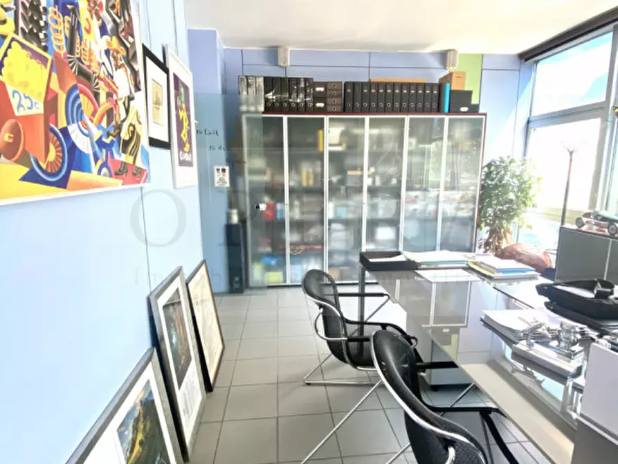 Immagine 7 di Ufficio in vendita  in Via Luigi Galvani - Luigi-Galvani-Straße a Bolzano