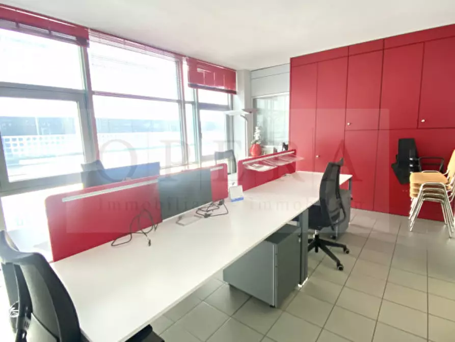 Immagine 11 di Ufficio in vendita  in Via Luigi Galvani - Luigi-Galvani-Straße a Bolzano