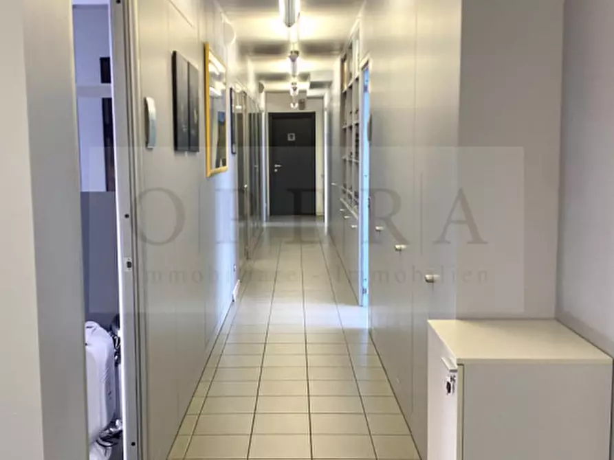 Immagine 13 di Ufficio in vendita  in Via Luigi Galvani - Luigi-Galvani-Straße a Bolzano