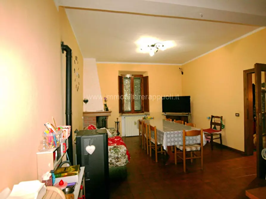 Immagine 6 di Casa indipendente in vendita  a Sinalunga