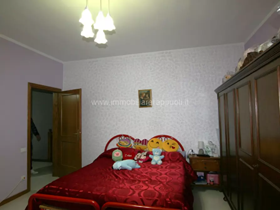 Immagine 12 di Casa indipendente in vendita  a Sinalunga