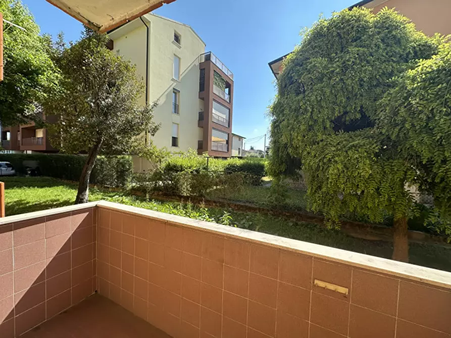 Immagine 16 di Appartamento in vendita  in Via Gio Batta Valvasori a Padova