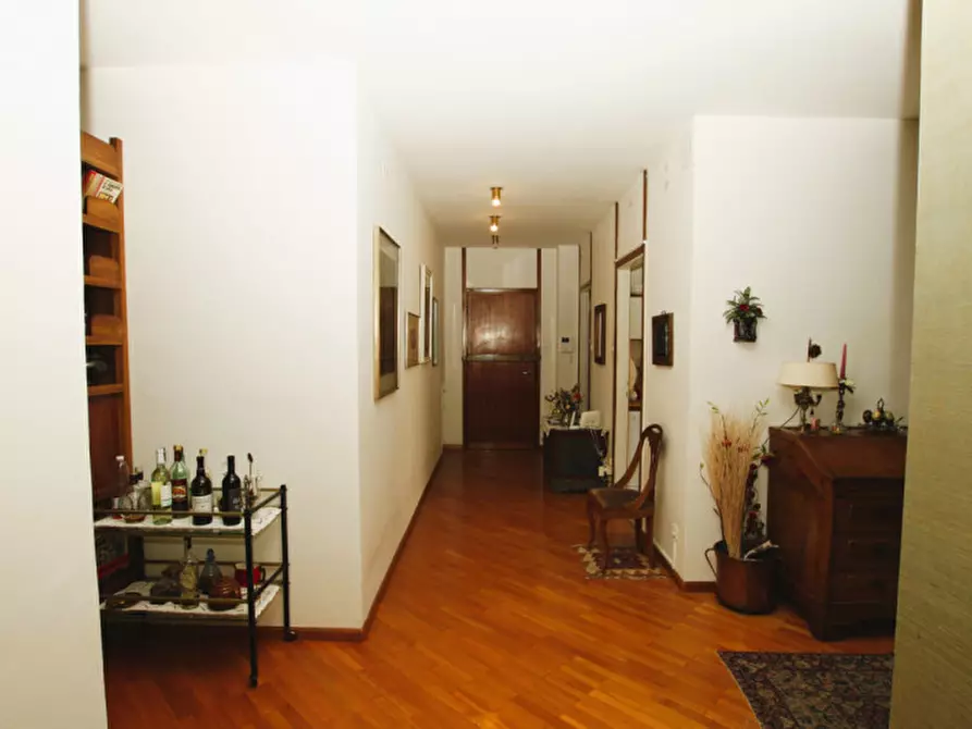 Immagine 3 di Attico in vendita  in Via della Mendola - Alte Mendelstraße a Bolzano