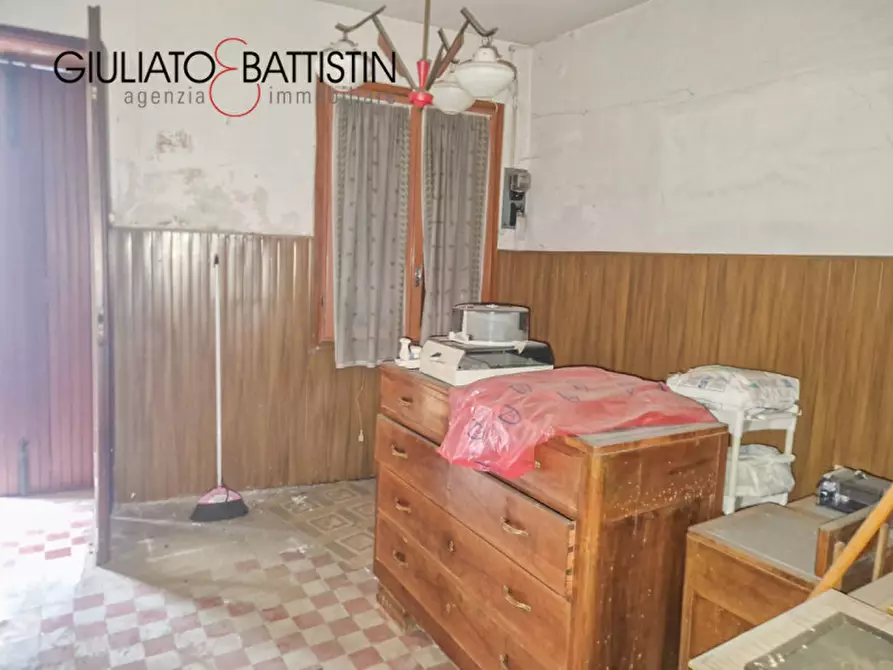 Immagine 3 di Palazzo in vendita  in Isola Vicentina - Centro a Isola Vicentina