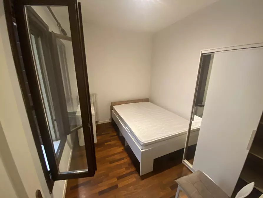 Immagine 6 di Appartamento in vendita  in Via Marsala a Padova